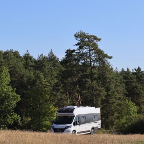 Campervan przez skandynawię – Kompletny przewodnik po planowaniu trasy, kosztach i zasadach na dzikich obowiskach